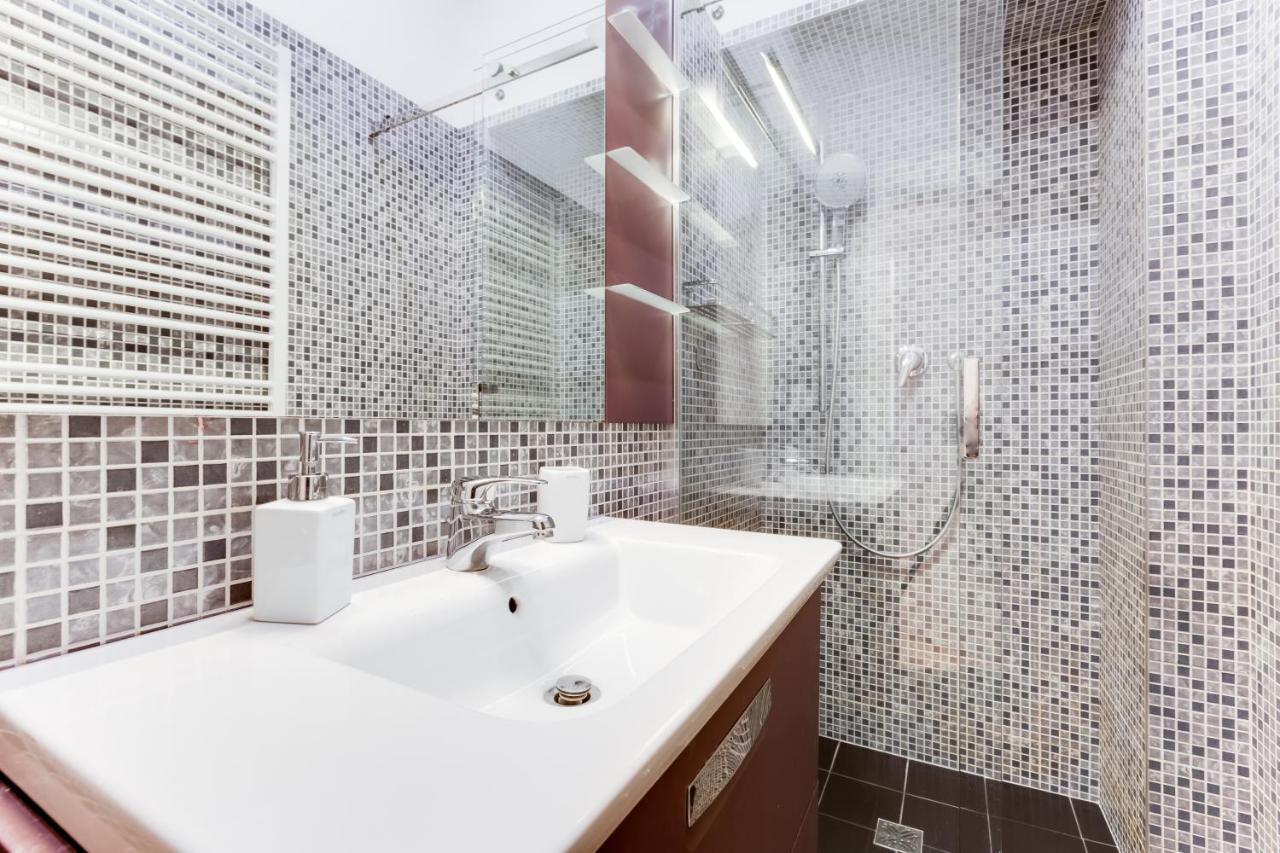 Wenceslas Square Royal Apartment Prag Exteriör bild